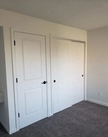 White door at Mallard Landing, Marion, Ohio